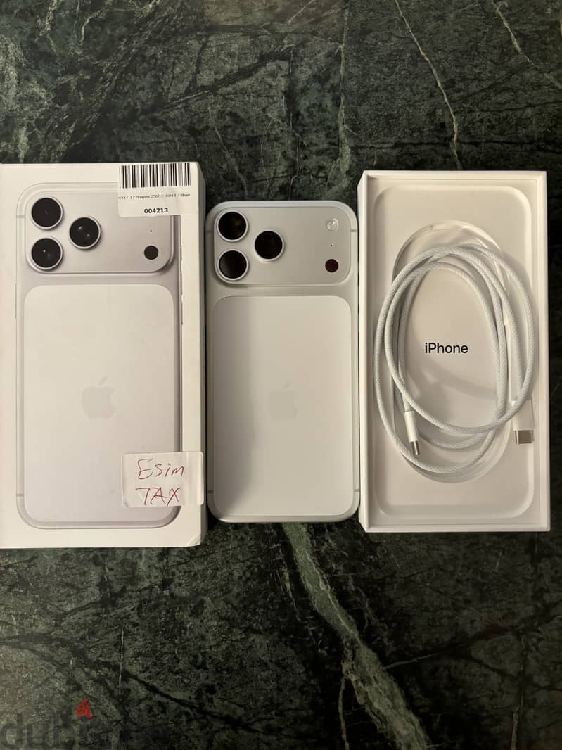Apple - iPhone 17 Pro Max 3
