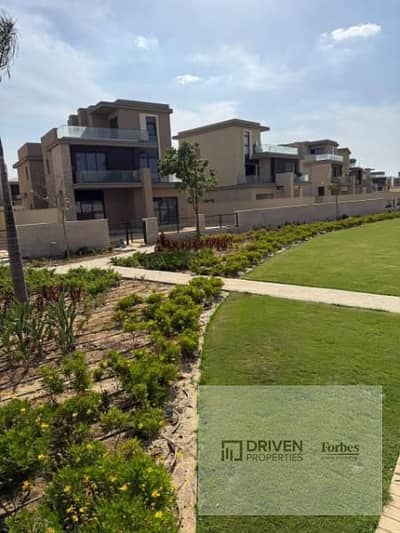 Lowest Price Twin House for Sale by Installments in The Estates Sodic West New Zayed Beverly Hills Sheikh Zayed