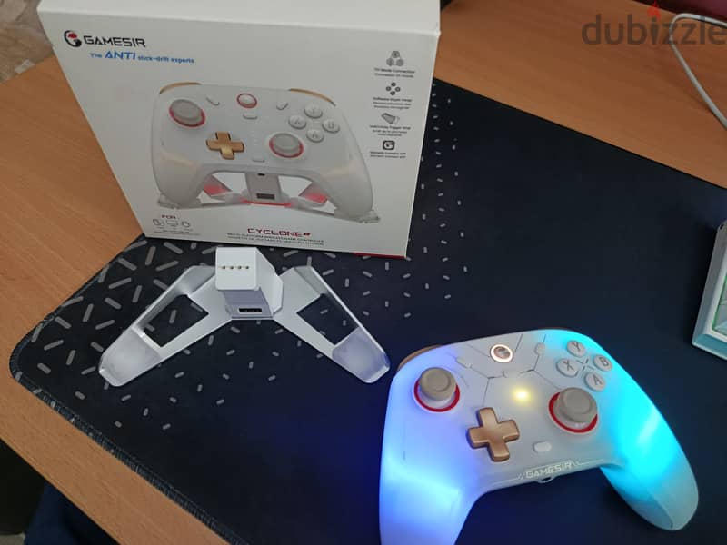 gamesir cyclone 2 3