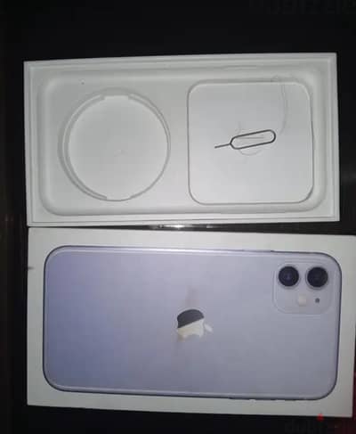 Apple - iPhone 11