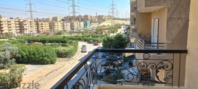 شقة  للايجار  شارع  الصغط الرئيسي