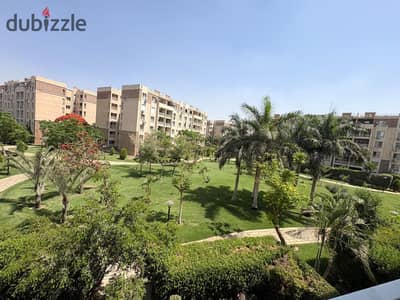 لللبيع افضل شقه 96 متر في مدينتي كلها تشطيبات الترا سوبر لوكس