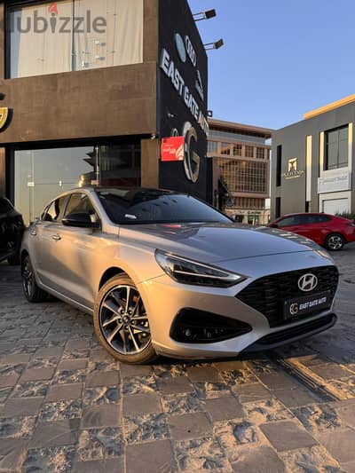 Hyundai I30 2026 Redline استلام فوري
