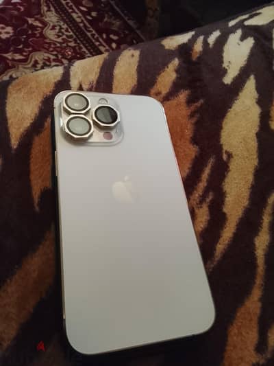 آبل - آيفون 13 برو