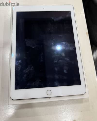Ipad air 2 للبيع
