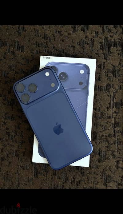 Apple - iPhone 17 Pro Max