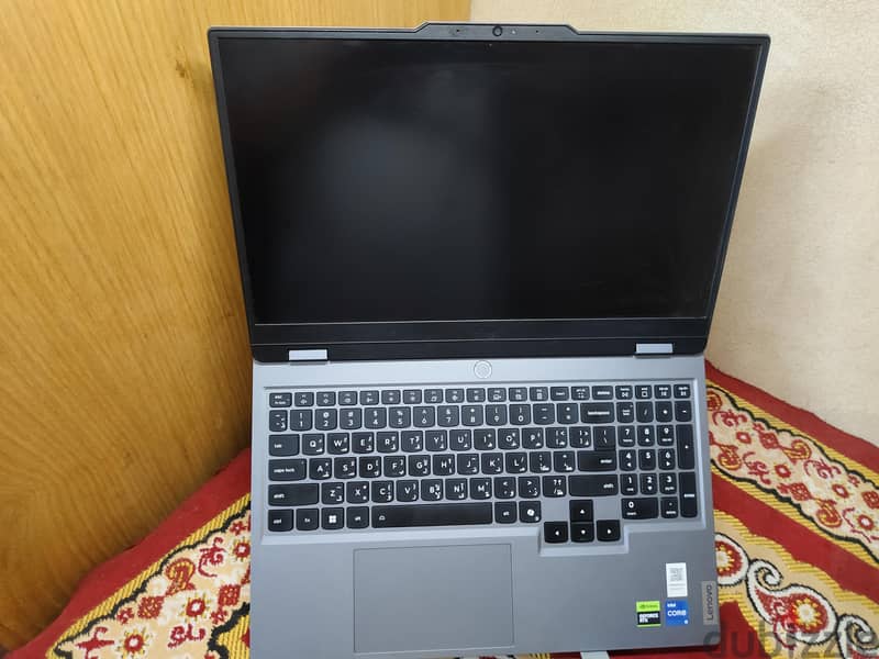 Lenovo loq 15xir10 1