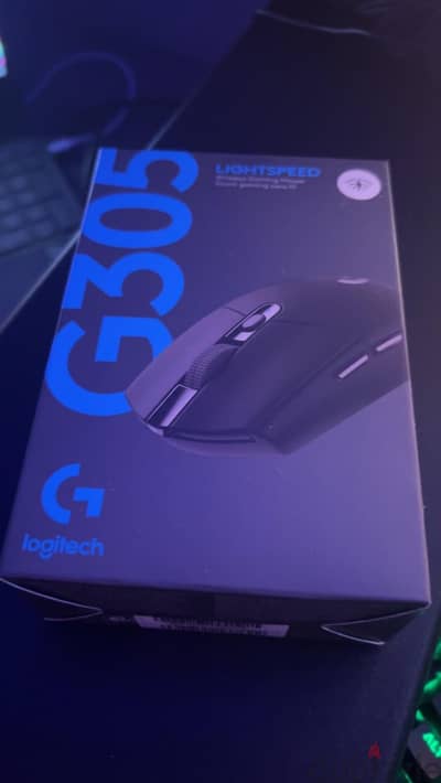 Logitech G305
