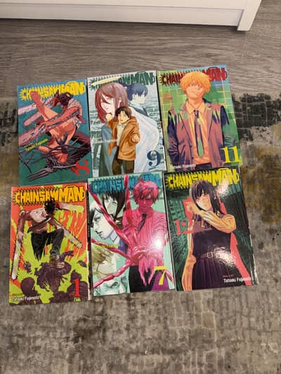 Chainsaw Man Manga Bundle (English)
