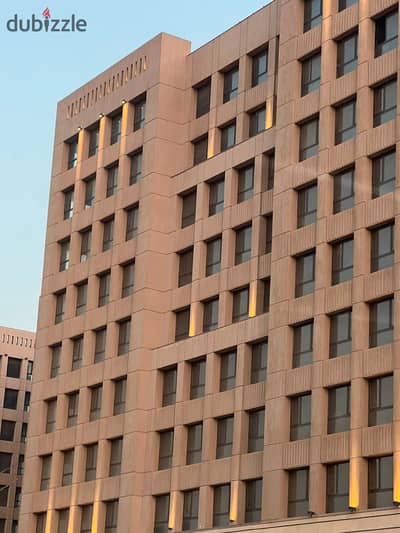 شقة 220م  متشطبة بالتكييفات في اركان 2O5 بجوار اركان بلازا وزايد 2000