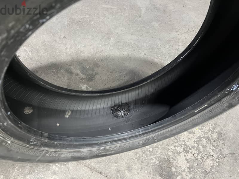 Bridgestone 235/55/19 1