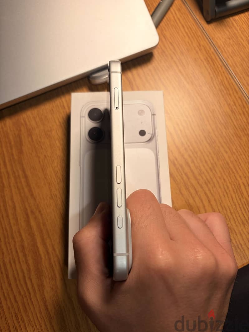 Apple - iPhone 17 Pro 5