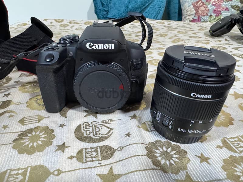 Canon 850D 5