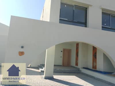 Twin House Playa Ghazala