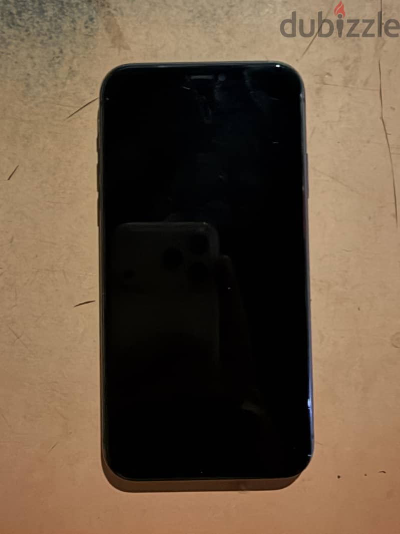 Apple - iPhone 11 4