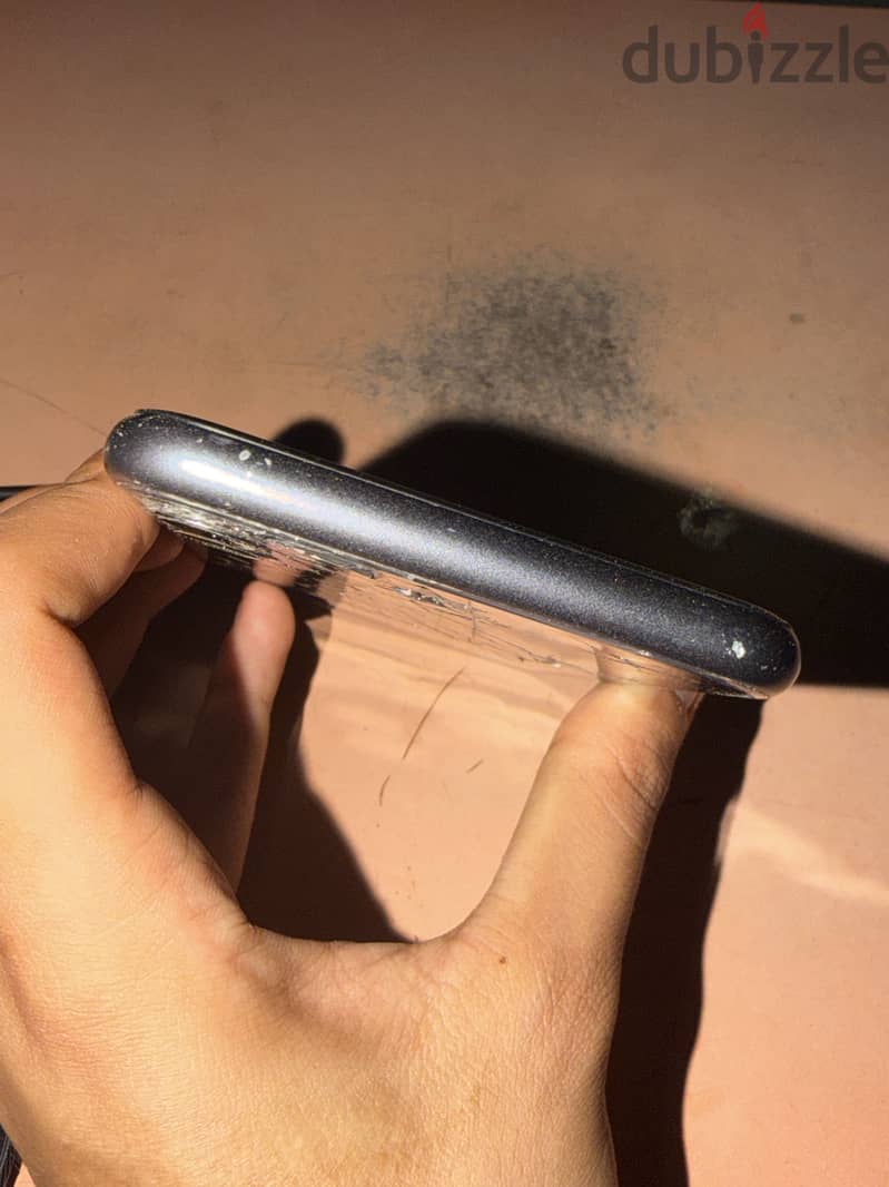 Apple - iPhone 11 12
