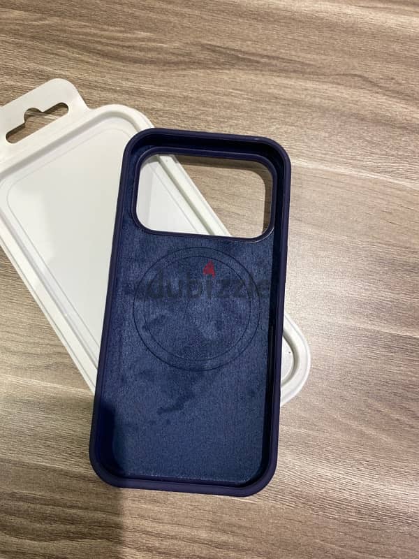 iphone 17 pro max brand new techwoven case 3
