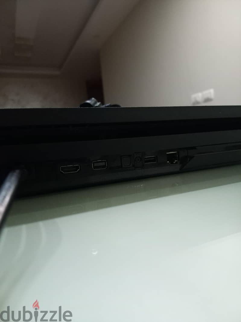 Playstation 4 Pro 5