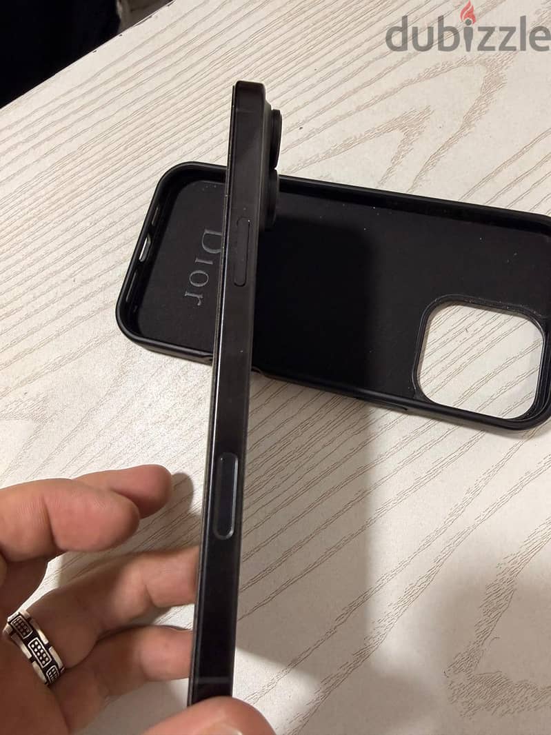 Iphone 16 pro max 1