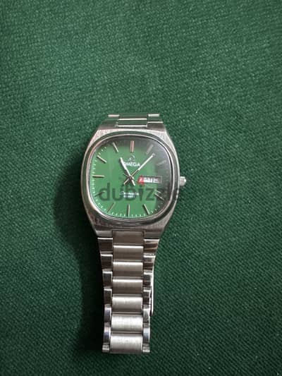 mega Seamaster Quartz