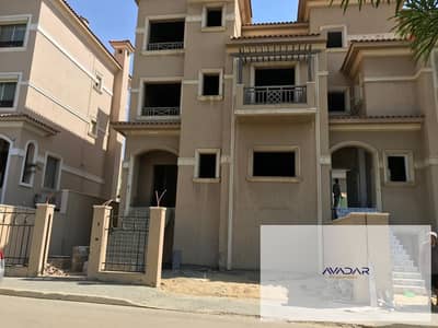 تاون هاوس كورنر للبيع بكمبوند قطامية ديونز