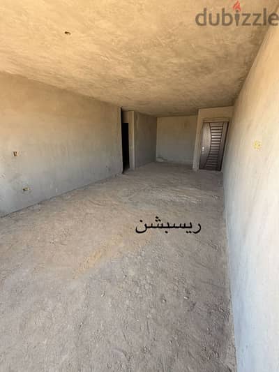شقة مميزة للبيع بكمبوند كريستا بالتجمع السادس القاهرة الجديدة