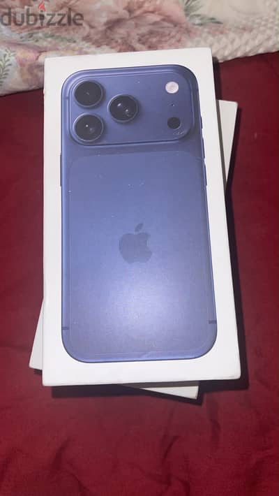 Apple - iPhone 17 Pro