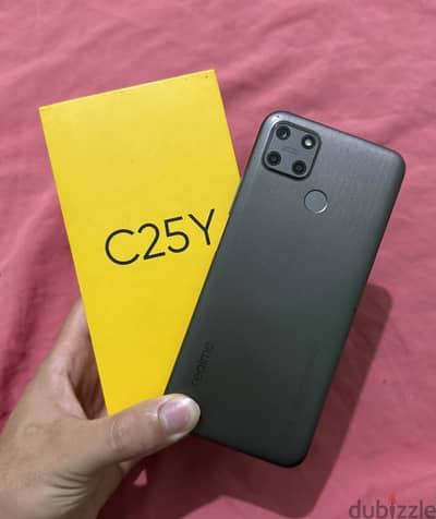 ريلمى سي 25 واي اعلي نسخة مساحة 128 حالة ممتازة / realme C25Y