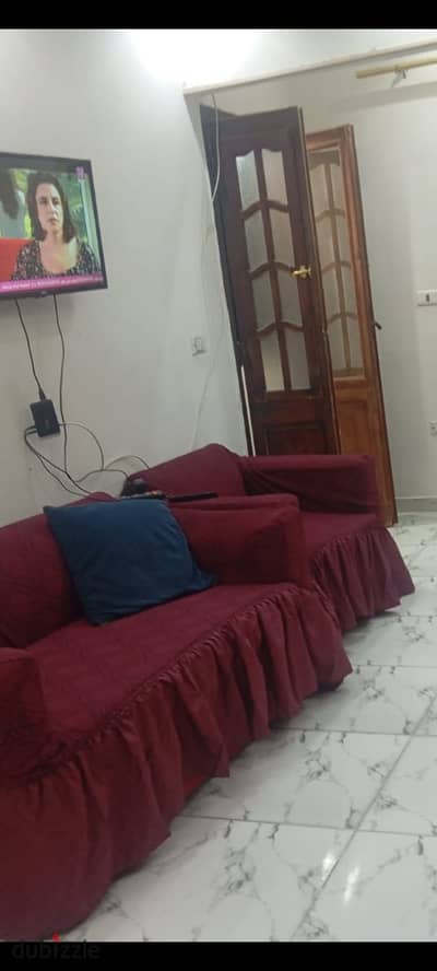 شقه مفروشه غرفه وصاله مكيفه حي 2