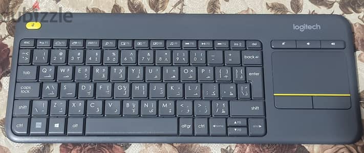 الذيبورد الغني عن التعريف  logitech k400 plus  استعمال خفيف