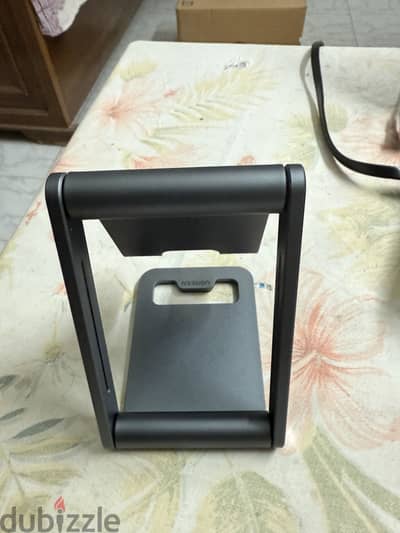 Ugreen Mobile stand