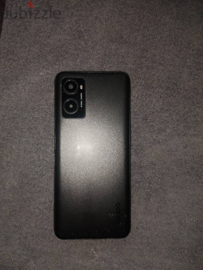 OPPO A76 1