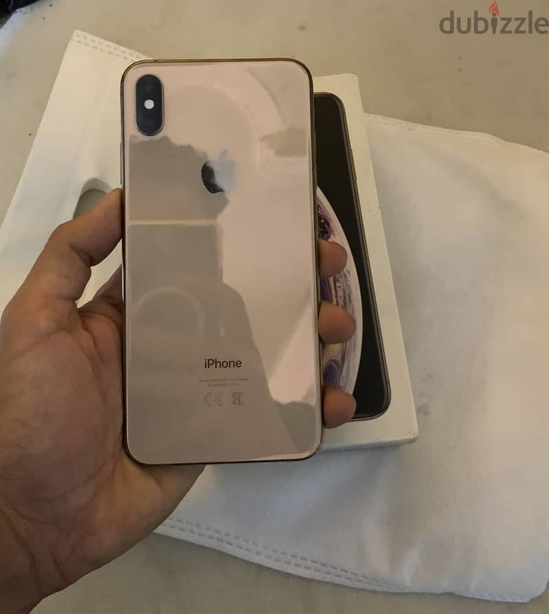 Apple - iPhone XS Max 1