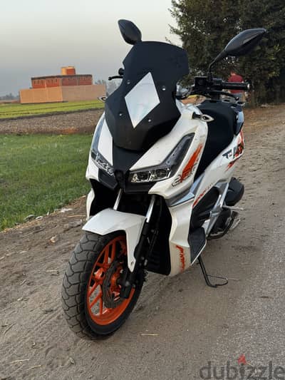 Scooter Dayun F-Adv 200cc