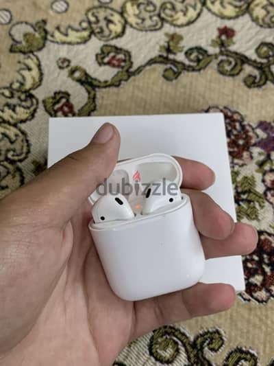 Apple AirPods 2