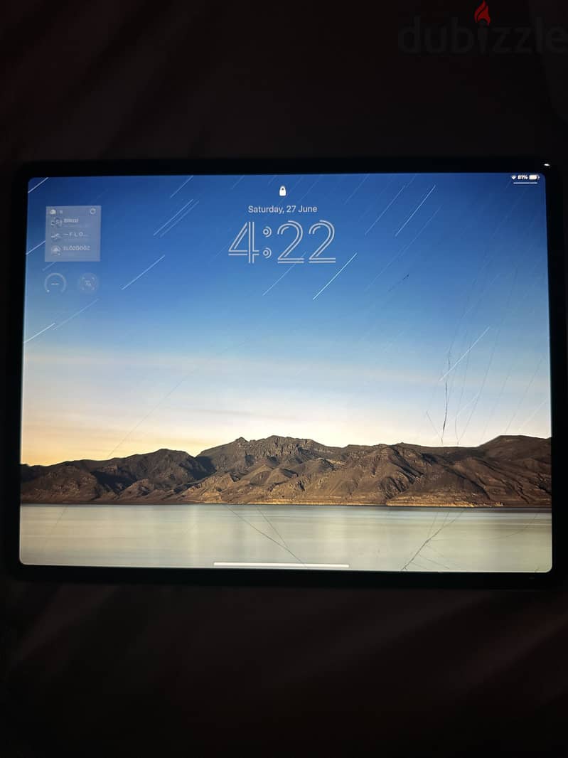 Ipad pro 12.9 4th generation 256GB قابل للتفاوض 1