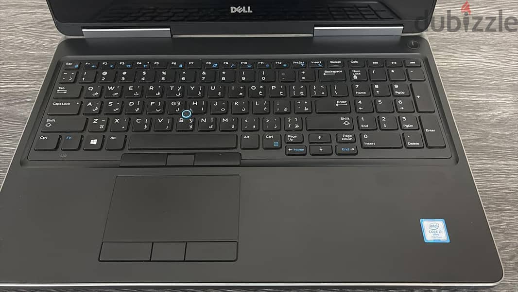 Dell Precision  Workstation 7520 7th gen touch screen 2