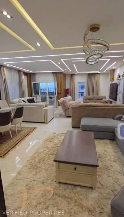 Apartment for sale, super luxe finishing in the most upscale neighborhoods of Al-Shorouk City 260m