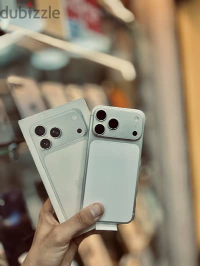 Apple - iPhone 17 Pro Max