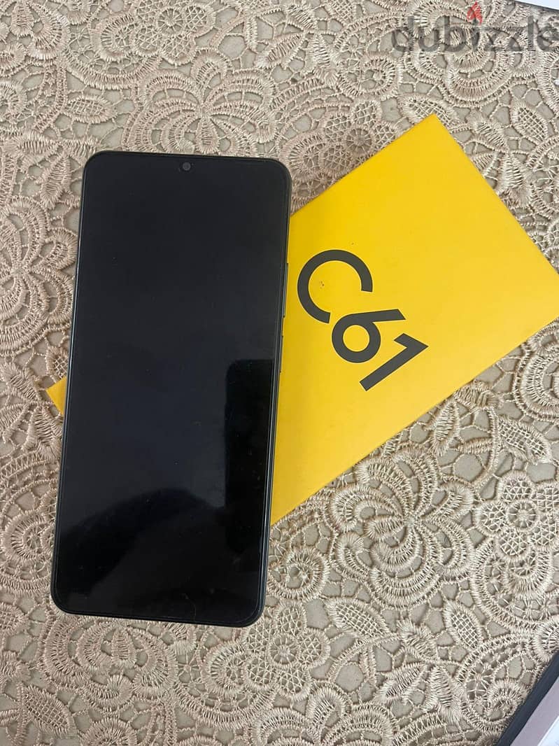 Realme C61 2