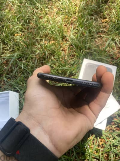آبل - آيفون 7 بلس
