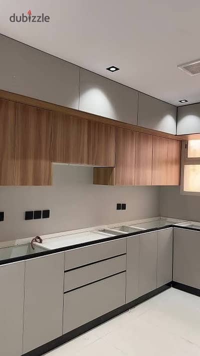 Apartment 3 Bedrooms with ACs & Kitchen Cabins   For Rent - Hyde Park