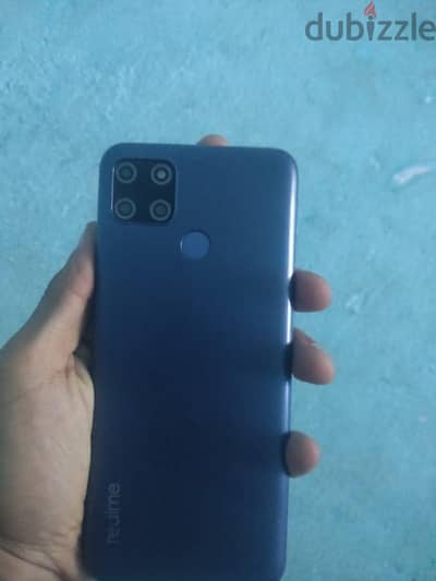 ريلمى سى 12