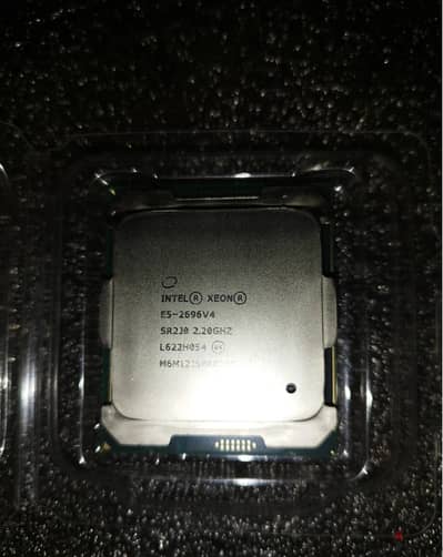 قطعتين بروسيسور زيون V4 2696 - Intel Xeon E5 2696 V4 x2