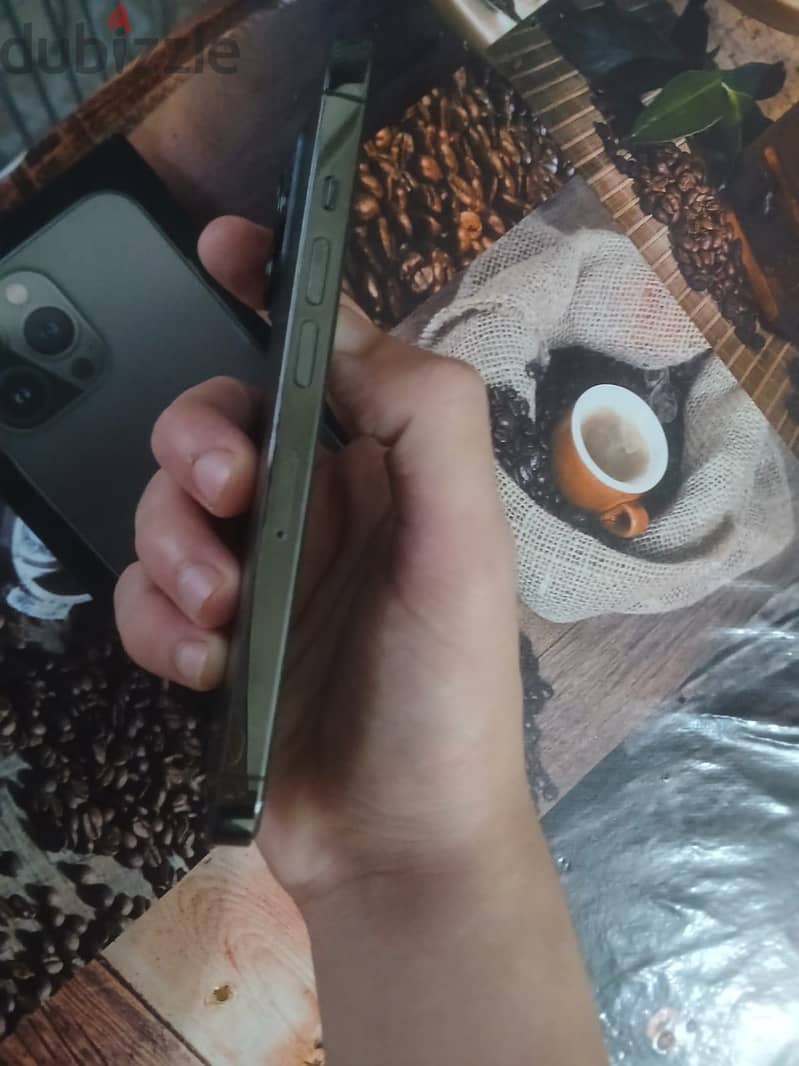 Apple - iPhone 13 Pro 2