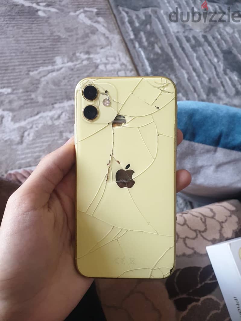 Apple - iPhone 11 1
