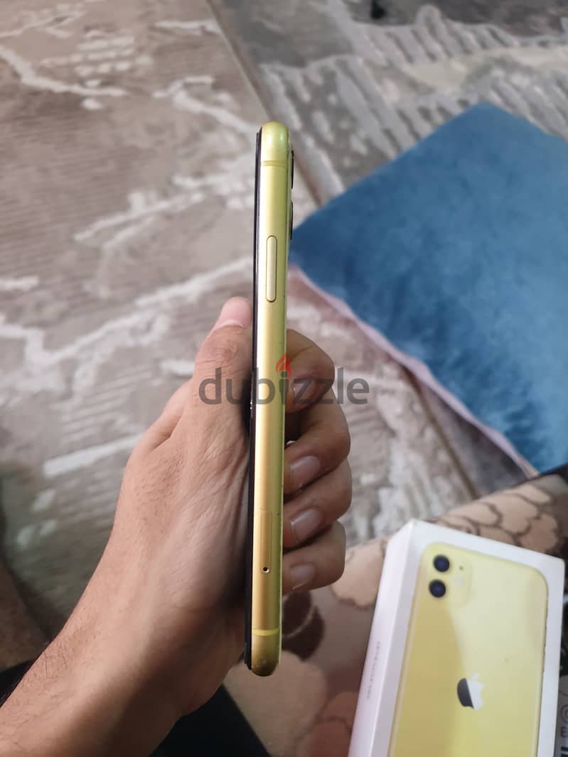 Apple - iPhone 11 3