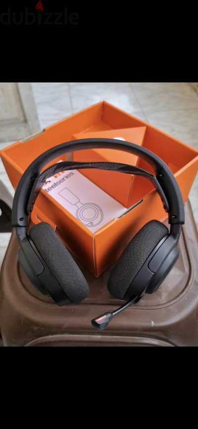 SteelSeries Arctis Nova 4 Wireless