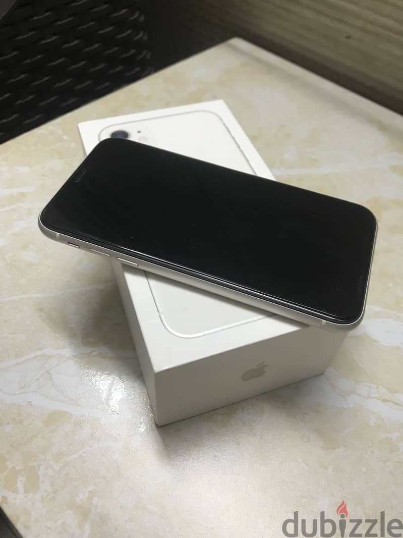 Apple - iPhone 11 7