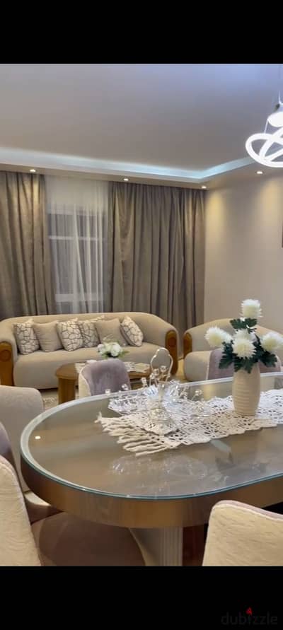 For Sale: Fully Finished Apartment in Madinaty – B11  - Group: 111 - Area: 117 sqm - Super Lux finishing - Equipped with gas and electricity meters - Landline phone available - 3 bedrooms - 2 bathrooms - Reception with two sections - Fully equipped kitche